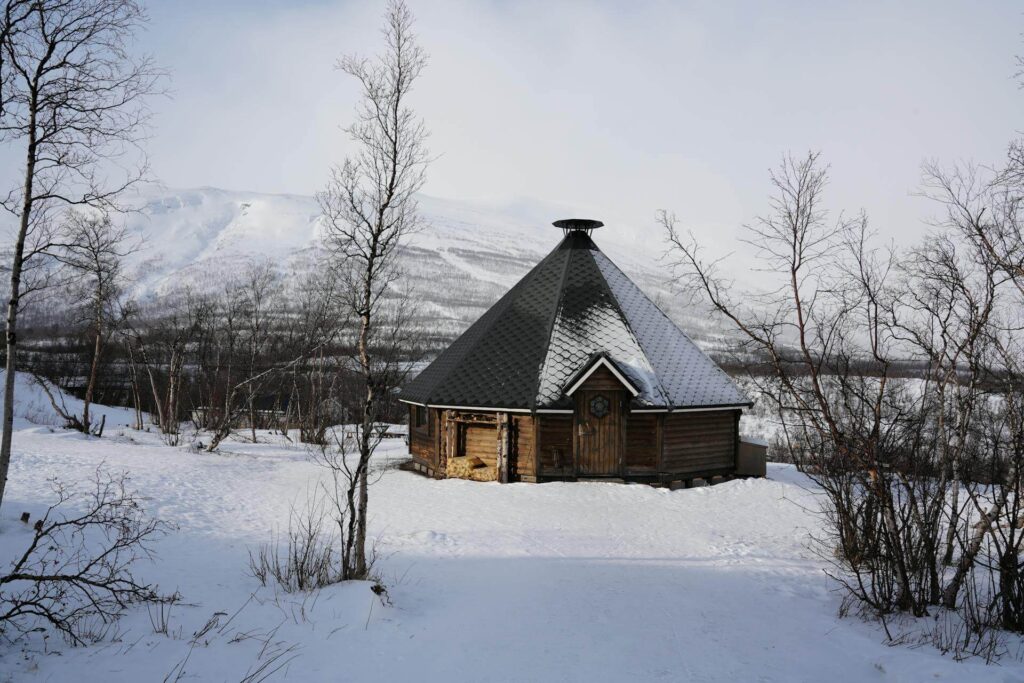 Outdoor wood-fired sauna from Skärgårdsbastu - traditional Nordic design for year-round relaxation.